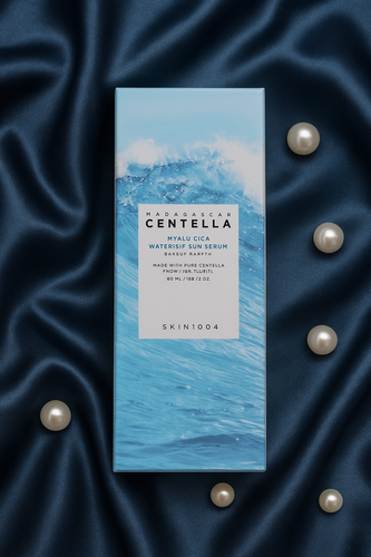 ضدآفتاب بی رنگ سنتلا مدل هیالورونیک